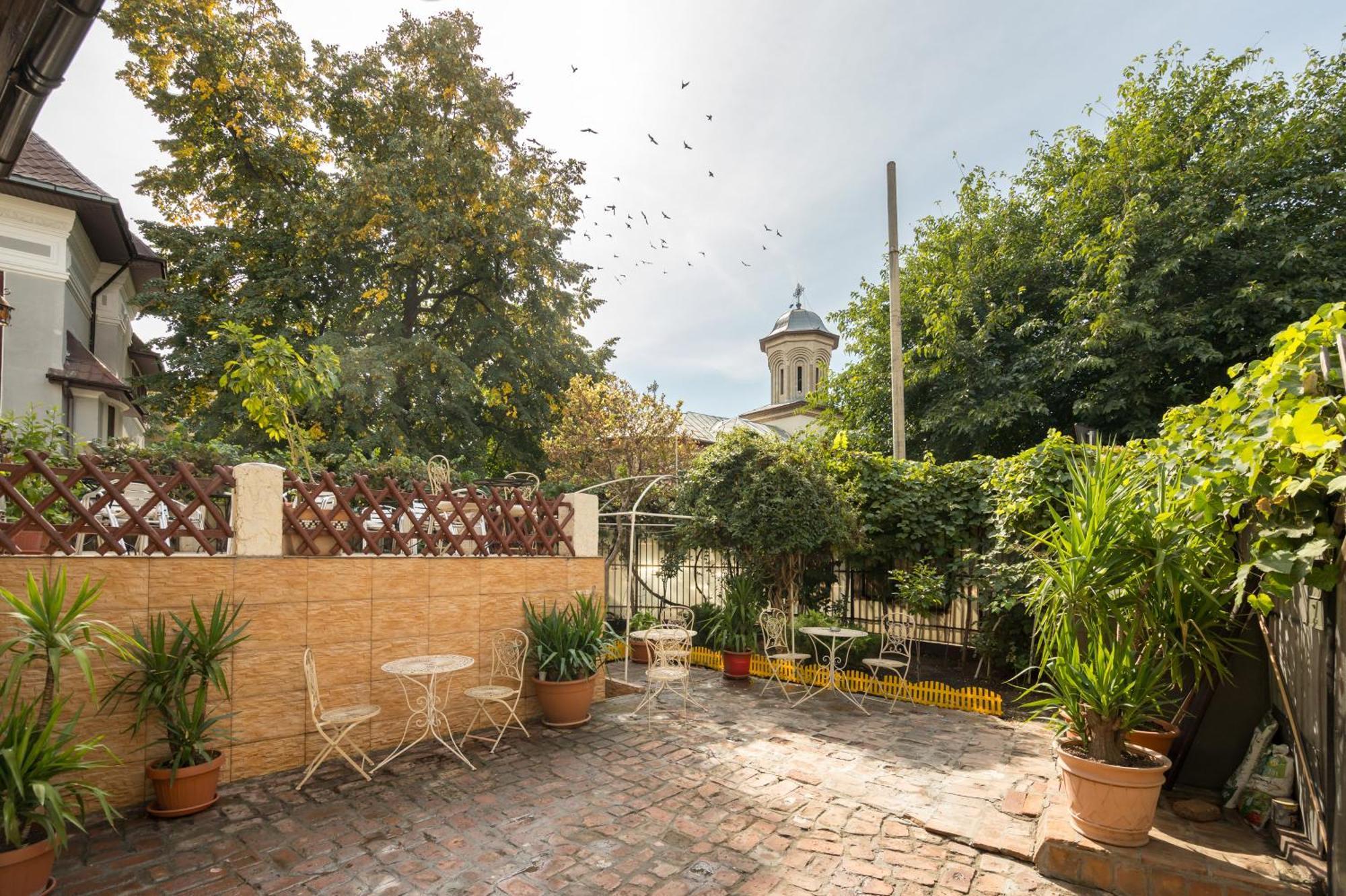 Flower'S Bucureşti Exterior foto